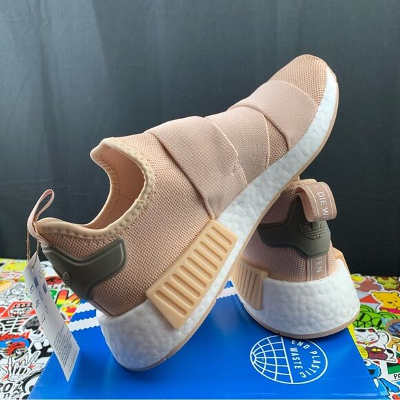Adidas NMD R1 Straps Various Womens Sizes - Picture 10 of 13